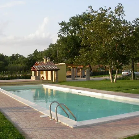 Ξενοδοχείο με διαμερίσματα Casavacanze Sant'eugenia 3*